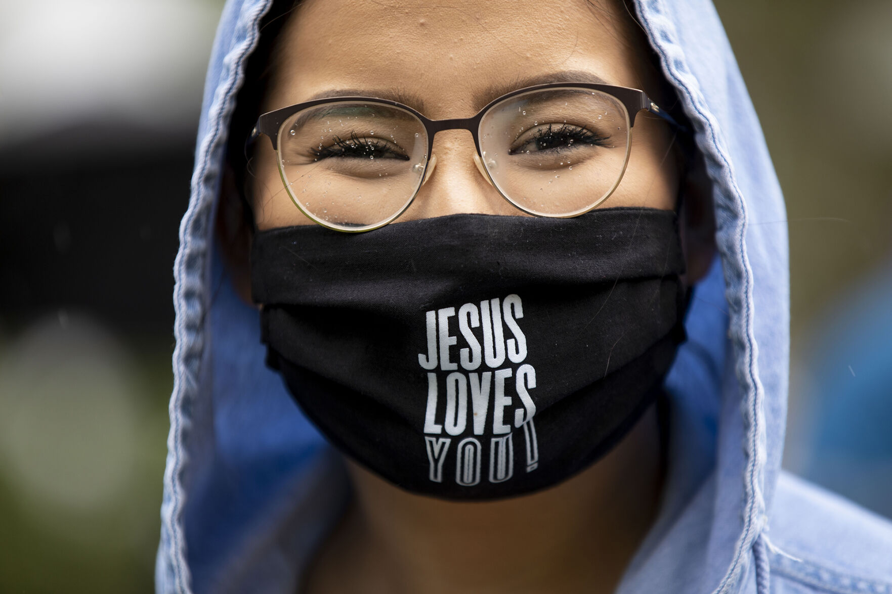 060720-news-prayerwalk 23.jpg